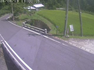 八頭町稗谷