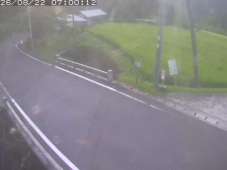 八頭町稗谷