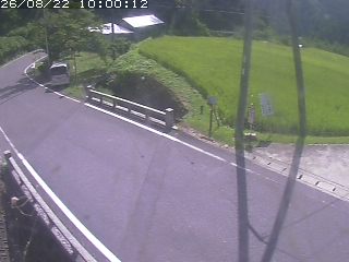 八頭町稗谷