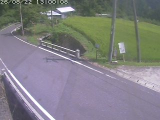 八頭町稗谷