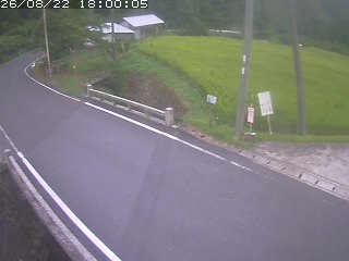 八頭町稗谷