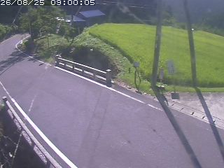 八頭町稗谷