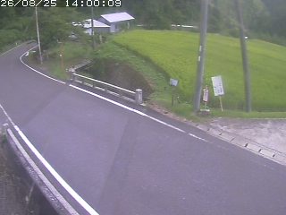 八頭町稗谷