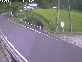 八頭町稗谷
