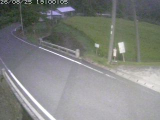 八頭町稗谷
