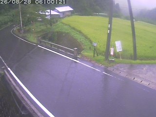 八頭町稗谷
