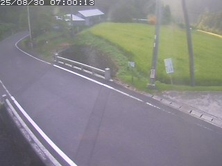 八頭町稗谷