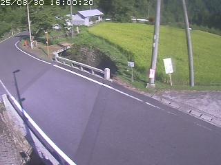 八頭町稗谷