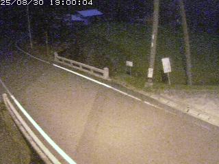 八頭町稗谷
