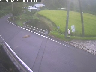 八頭町稗谷