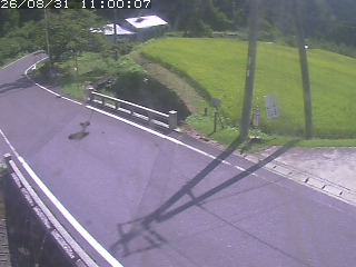 八頭町稗谷