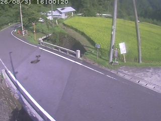 八頭町稗谷