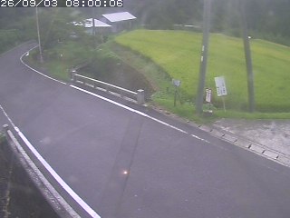 八頭町稗谷