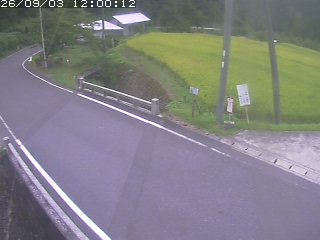 八頭町稗谷