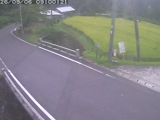 八頭町稗谷