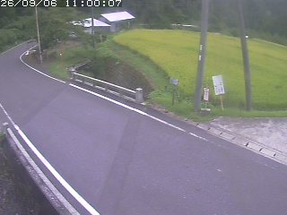 八頭町稗谷