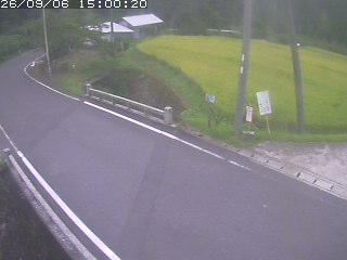 八頭町稗谷