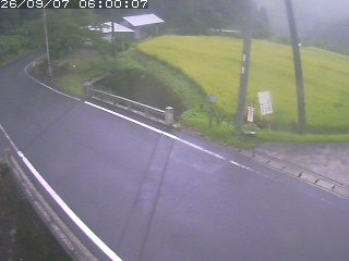 八頭町稗谷