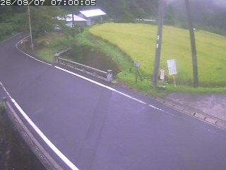 八頭町稗谷