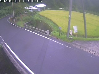 八頭町稗谷