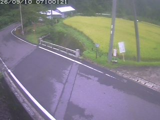 八頭町稗谷