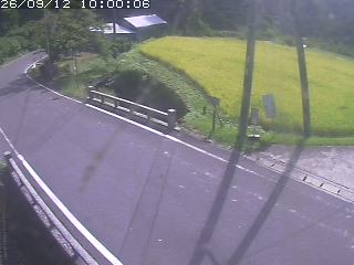 八頭町稗谷