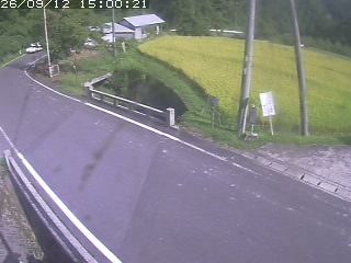 八頭町稗谷