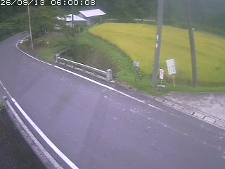 八頭町稗谷