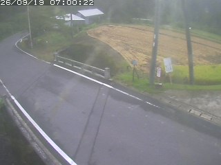 八頭町稗谷