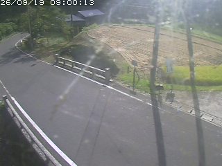 八頭町稗谷