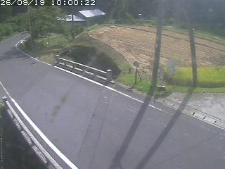 八頭町稗谷