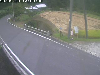 八頭町稗谷
