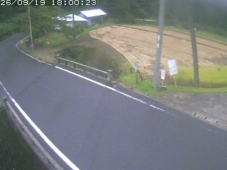 八頭町稗谷