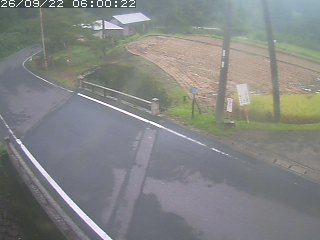 八頭町稗谷