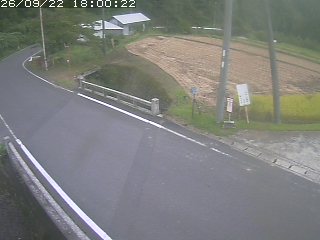 八頭町稗谷
