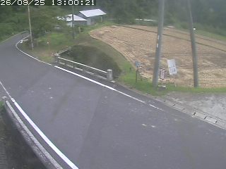 八頭町稗谷
