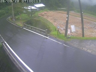 八頭町稗谷