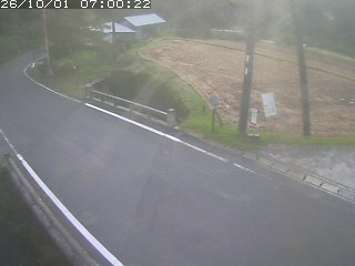 八頭町稗谷