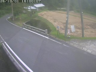 八頭町稗谷