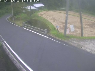 八頭町稗谷