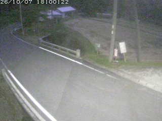 八頭町稗谷