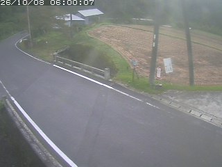 八頭町稗谷