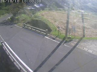 八頭町稗谷