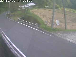 八頭町稗谷