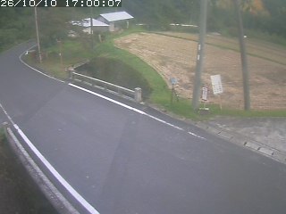 八頭町稗谷