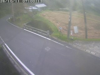 八頭町稗谷