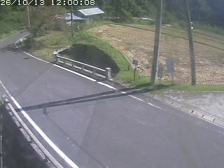 八頭町稗谷