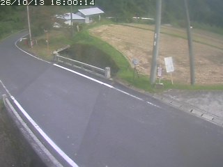 八頭町稗谷
