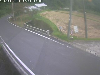 八頭町稗谷
