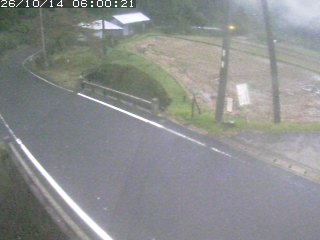 八頭町稗谷